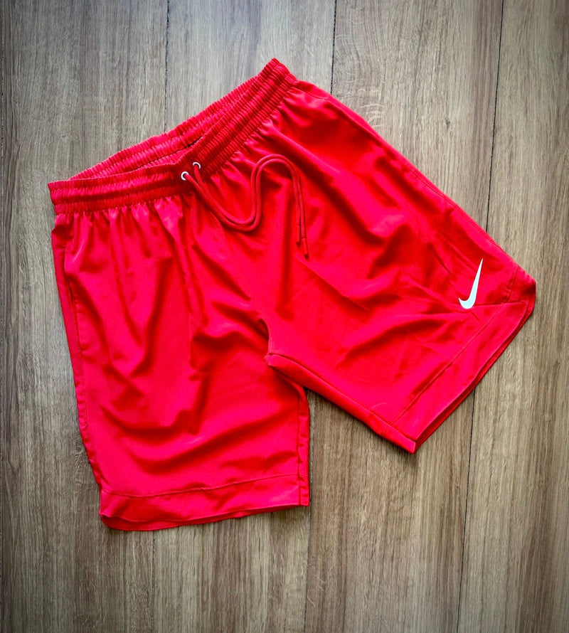 Bermuda Nike - Tactel com elastano