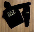 Conjunto EA7 Empório Armani Estampa Dourada - Moletom