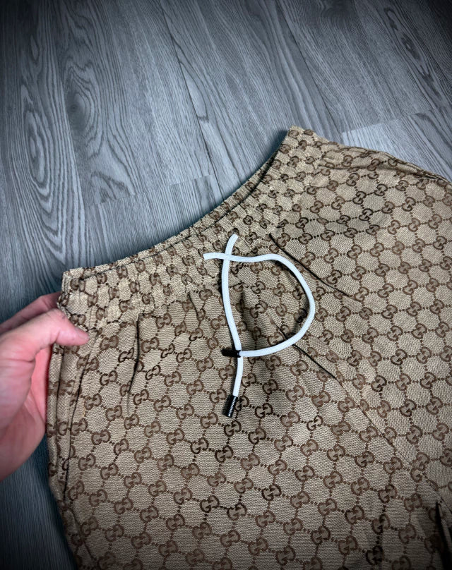 Bermuda Importado GUCCI | Bege com Estampa GG Mini