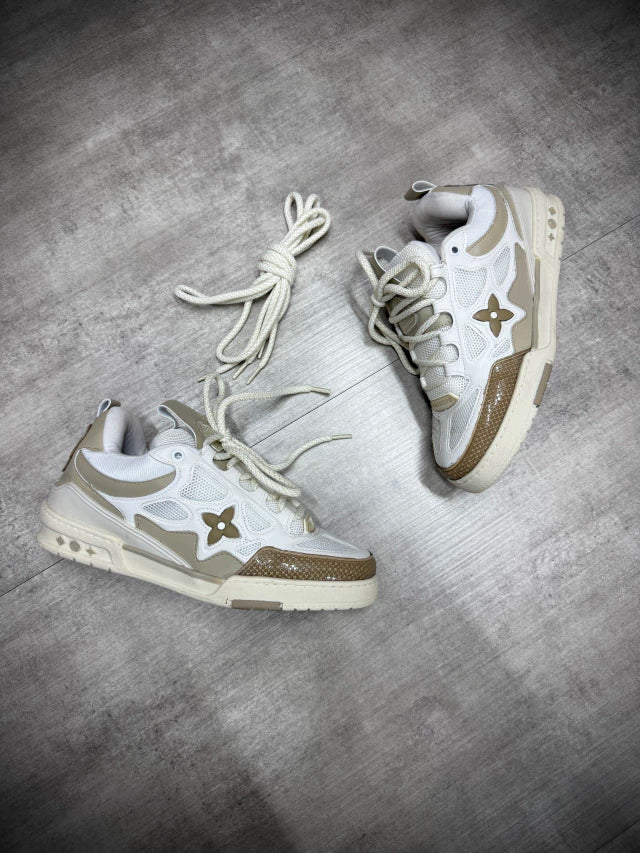 Tênis Louis Vuitton Sk8 - Bege